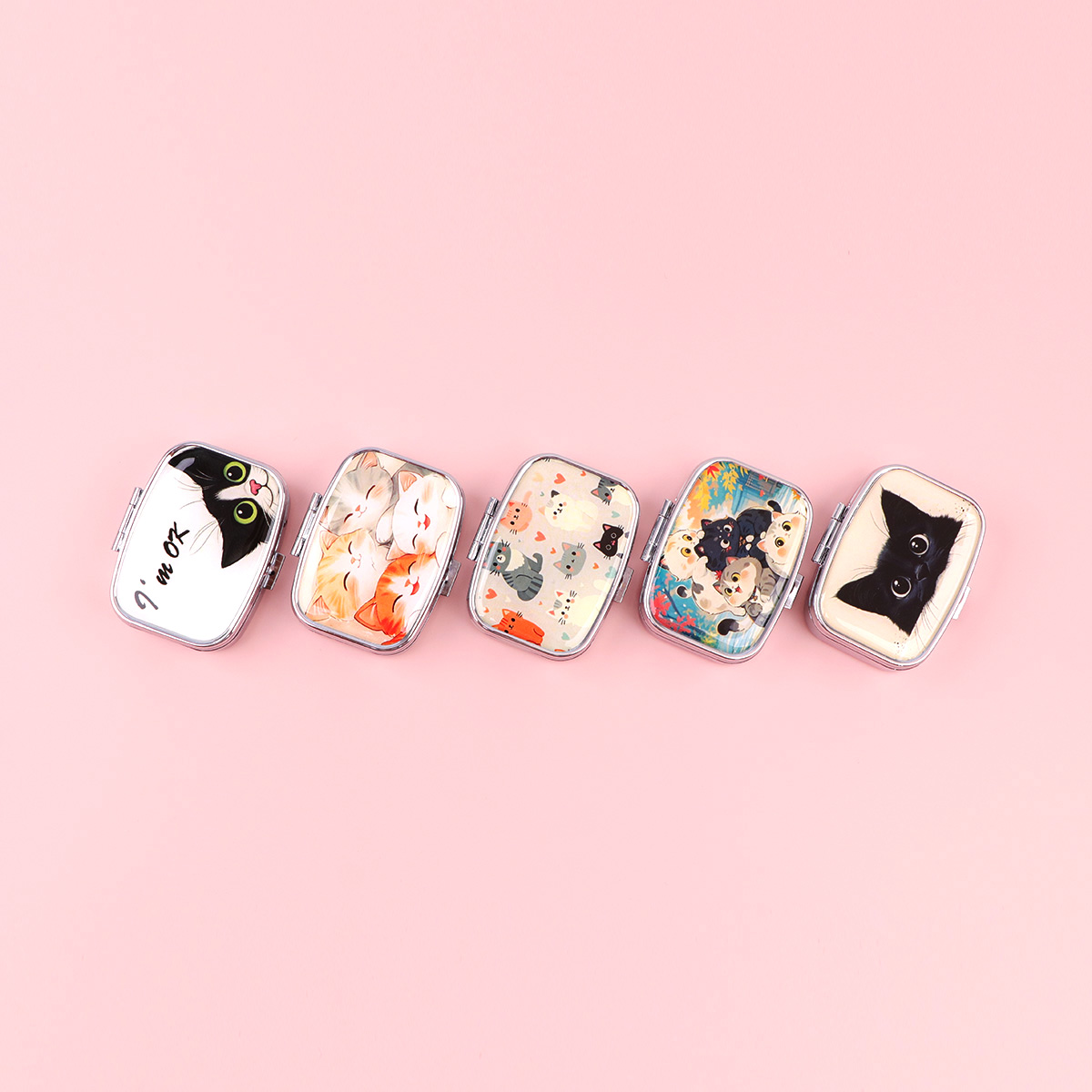 Black Cat Pill Boxes Cartoon A - огляд і ціна Travel Accessories Japan