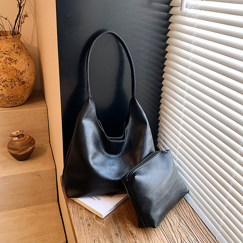Retro Simple Large Women Tote  - огляд і ціна Travel Accessories Tech